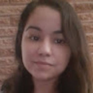 Meet your Posher, Carolina